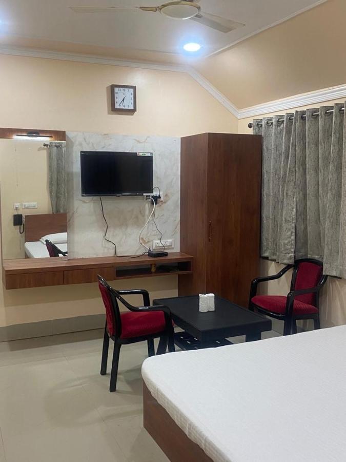 New Mouchak Hotel & Resorts Tajpur Luaran gambar