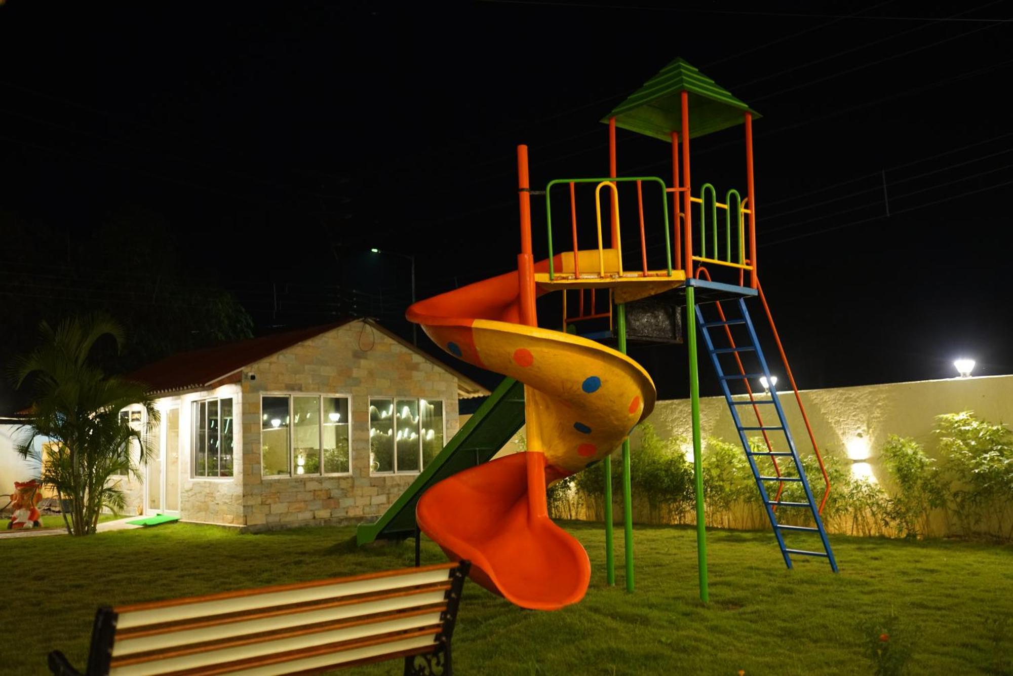 New Mouchak Hotel & Resorts Tajpur Luaran gambar